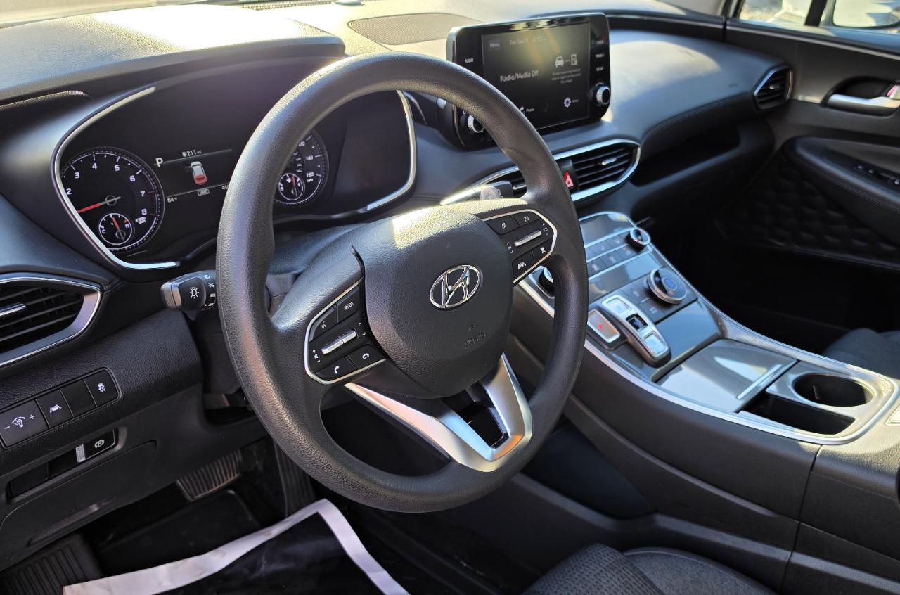 Hyundai Santa Fe SE AWD 2023