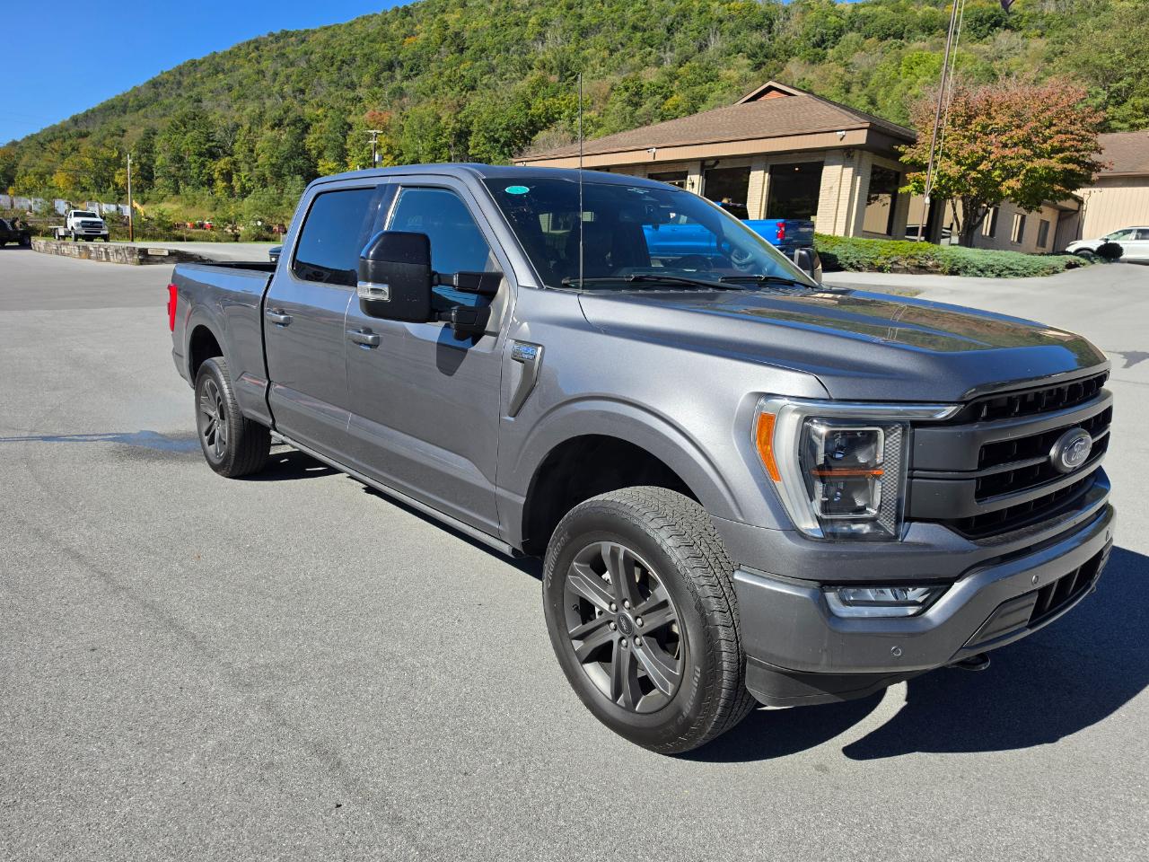 Ford F-150 Lariat SuperCrew 6.5-ft. Bed 4WD 2023