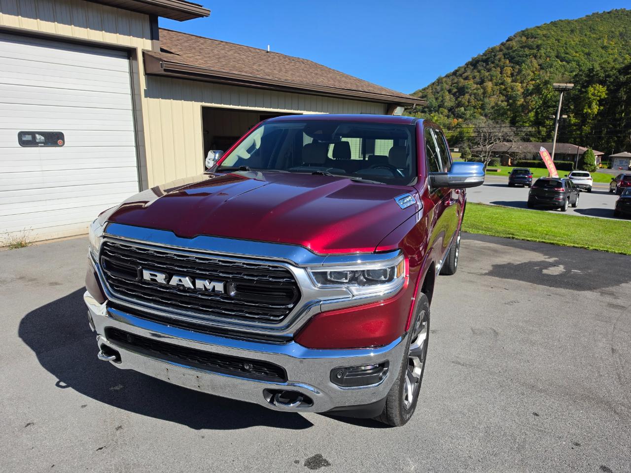 RAM 1500 Limited Crew Cab SWB 4WD 2019