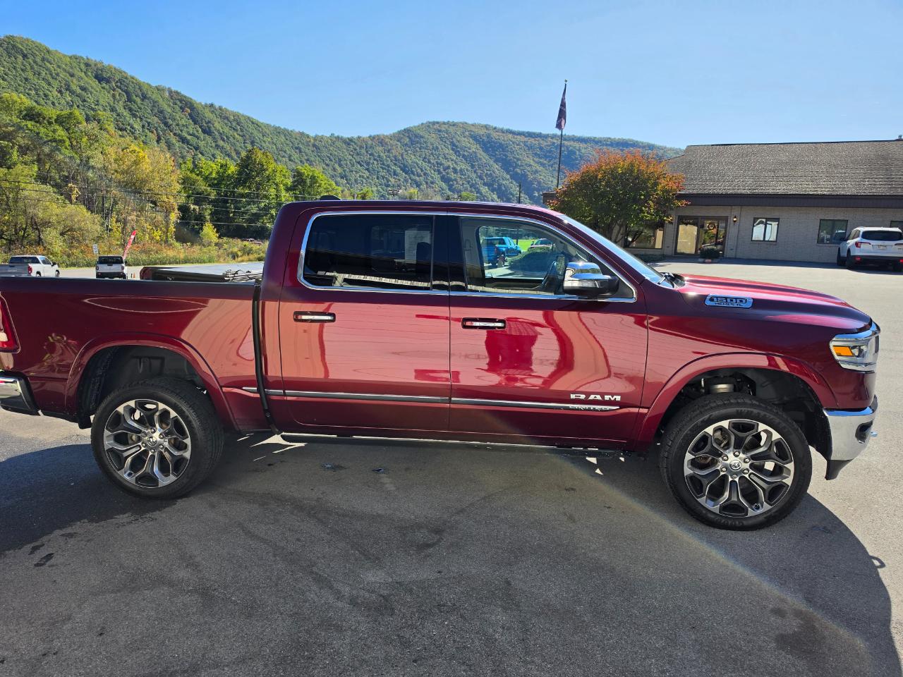 RAM 1500 Limited Crew Cab SWB 4WD 2019