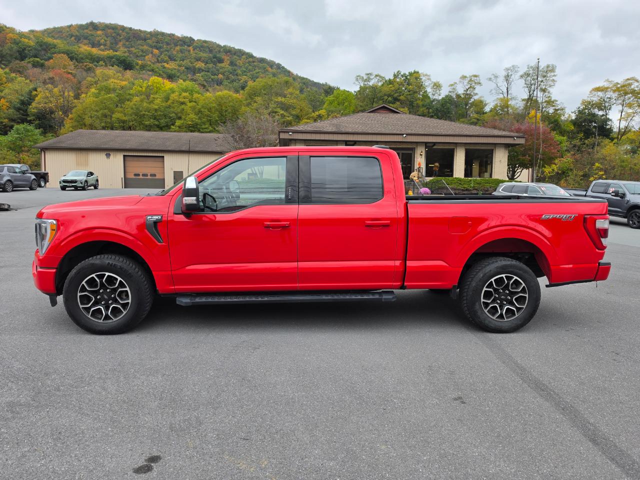 Ford F-150 Lariat SuperCrew 6.5-ft. Bed 4WD 2022
