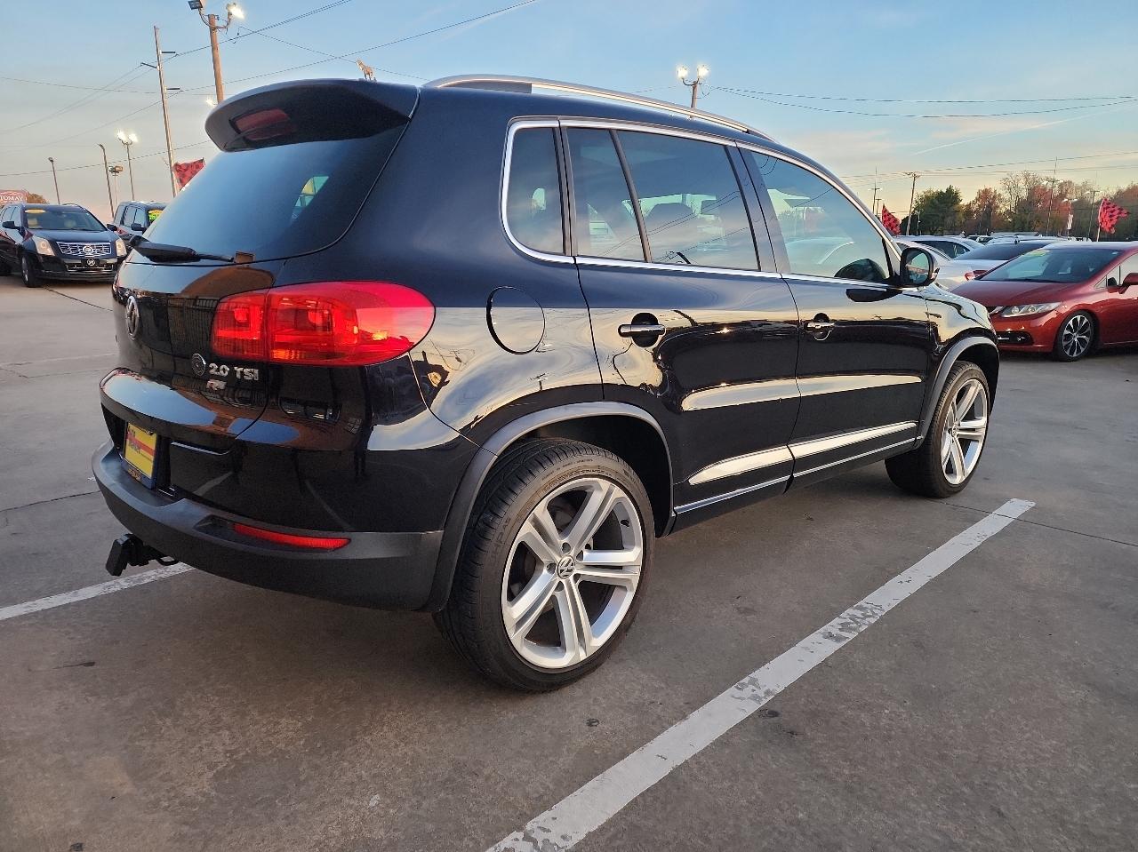 Volkswagen Tiguan 2WD 4dr Auto R-Line 2014