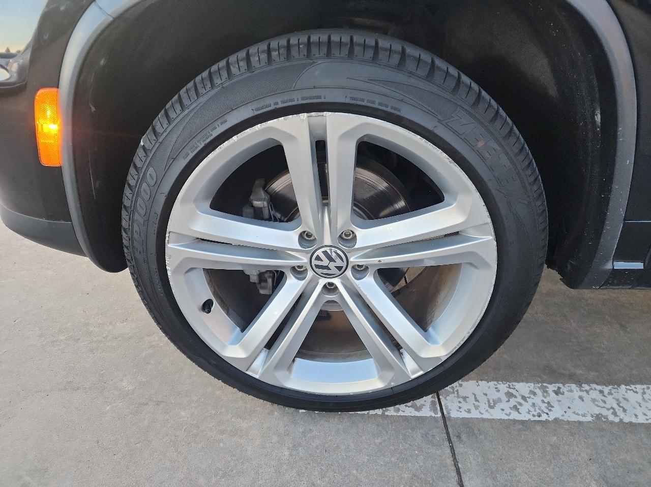 Volkswagen Tiguan 2WD 4dr Auto R-Line 2014