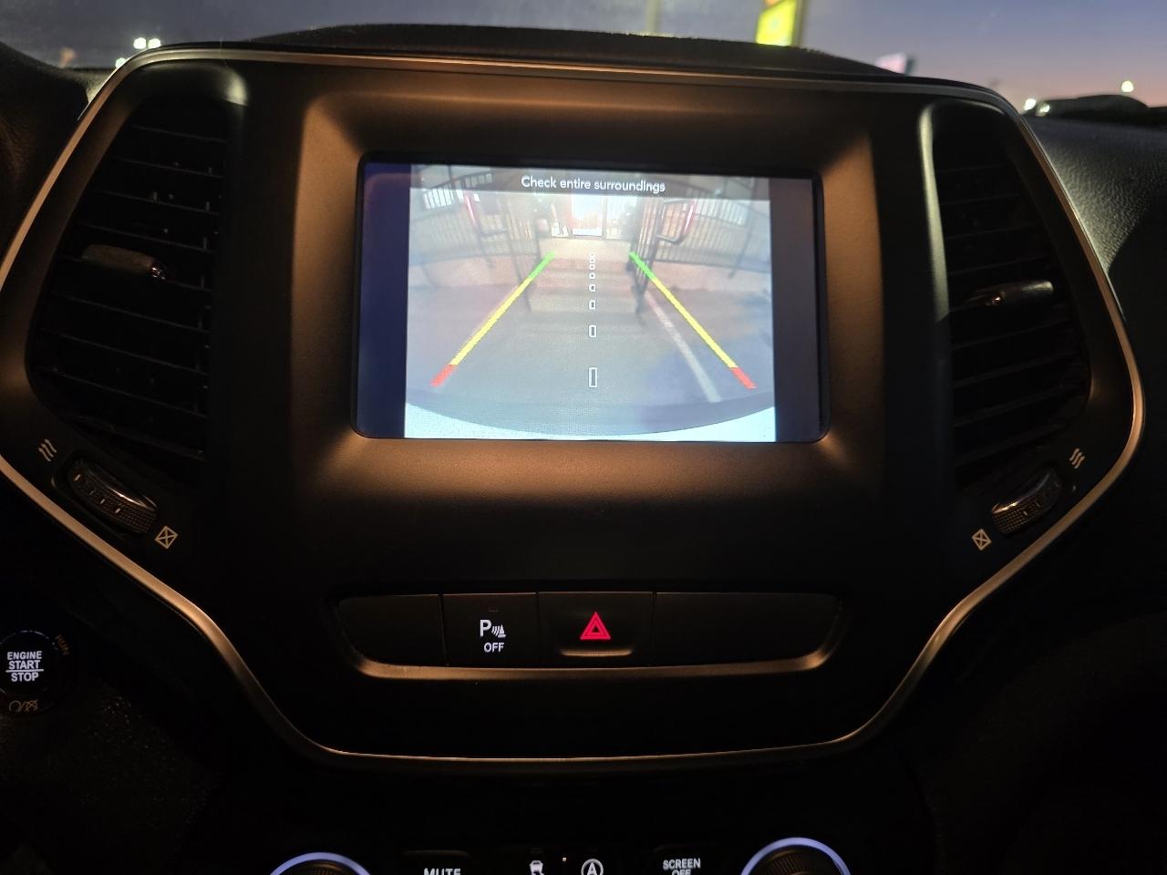 Jeep Cherokee Altitude 4x4 2019