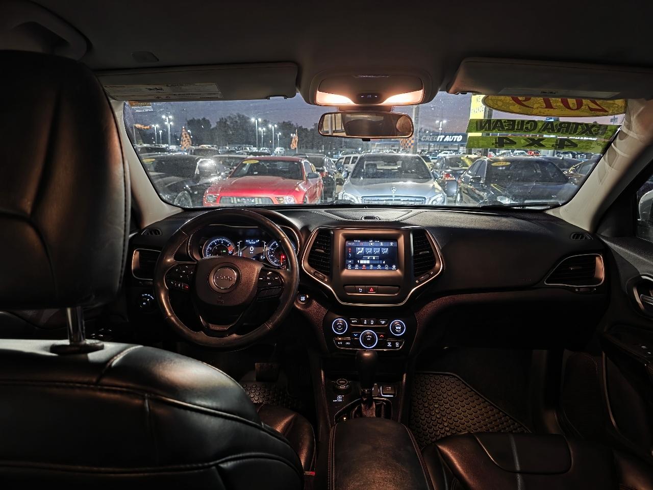 Jeep Cherokee Altitude 4x4 2019