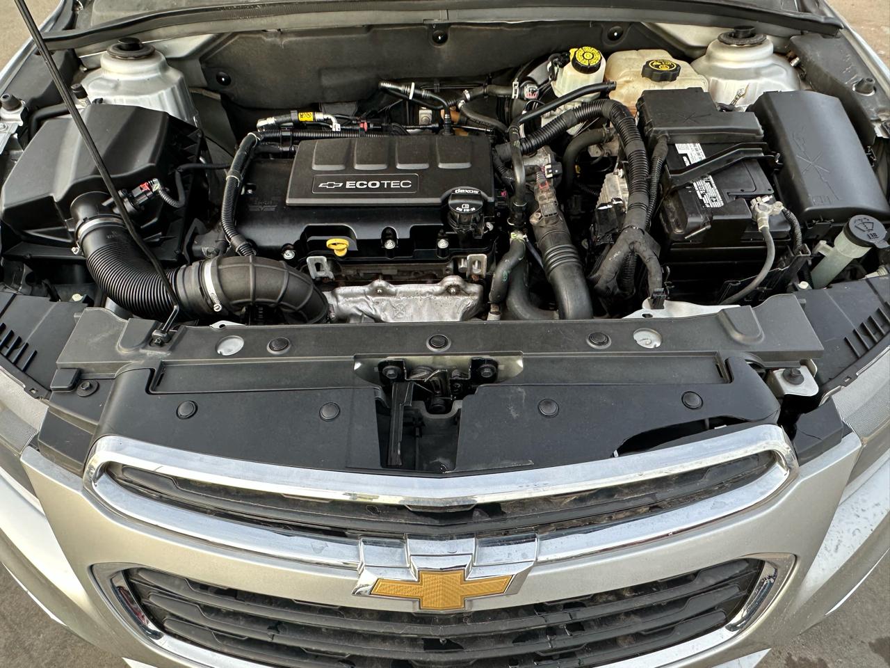 Chevrolet Cruze Limited 4dr Sdn Auto LT w/1LT 2016