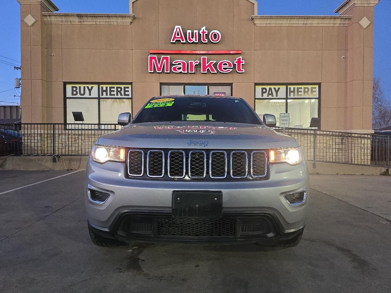 Jeep Grand Cherokee Laredo 4x2 2017