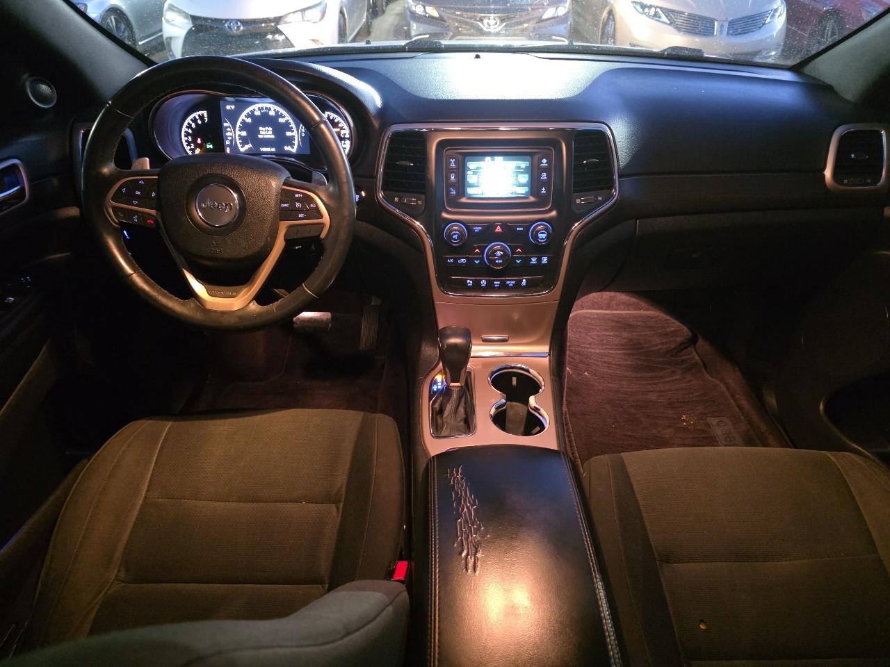 Jeep Grand Cherokee Laredo 4x2 2017