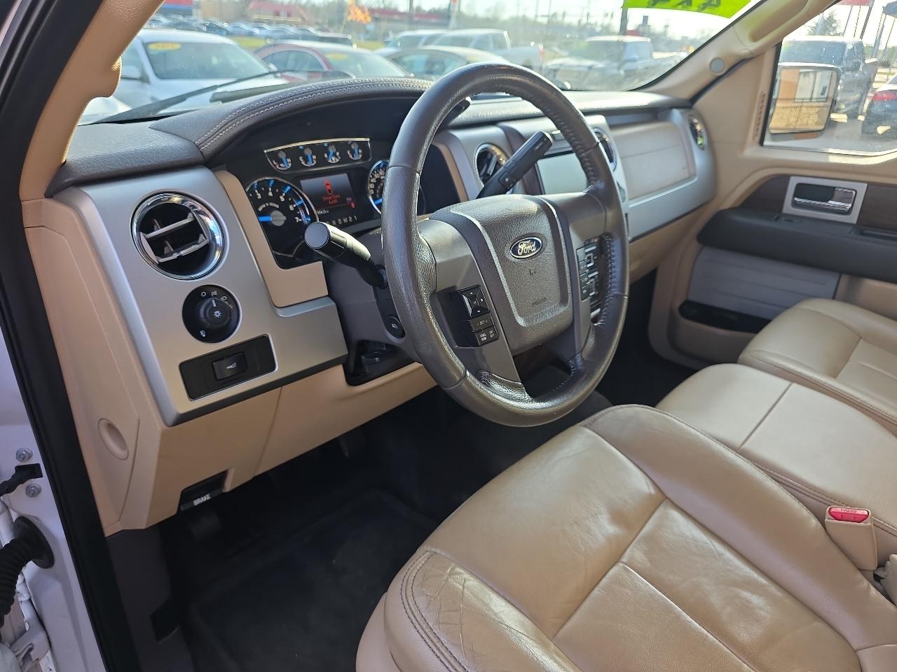 Ford F-150 4WD SuperCrew 145" Lariat 2013