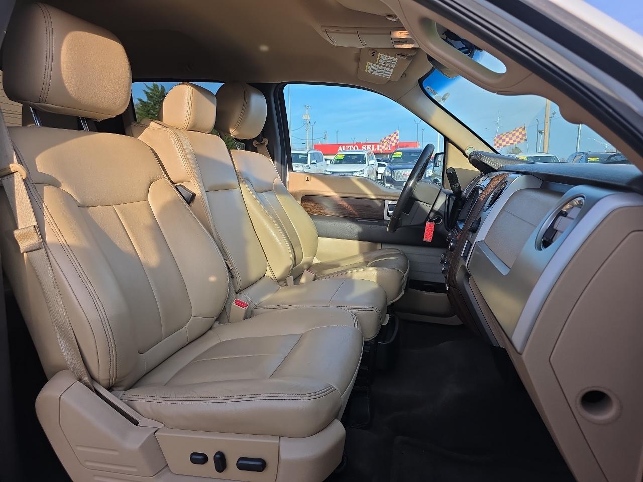 Ford F-150 4WD SuperCrew 145" Lariat 2013