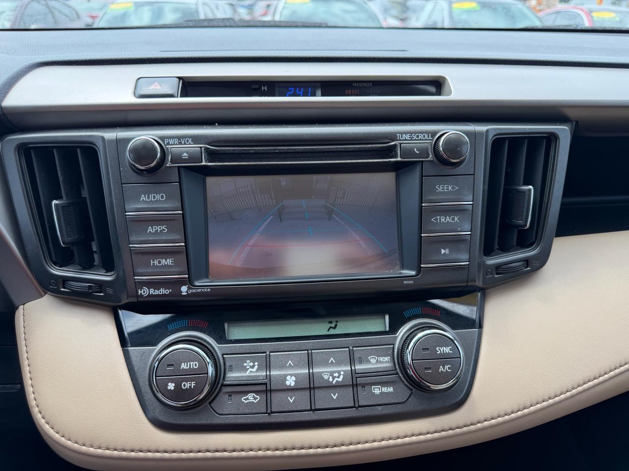 Toyota RAV4 FWD 4dr XLE (Natl) 2014