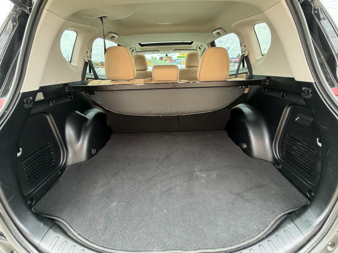 Toyota RAV4 FWD 4dr XLE (Natl) 2014