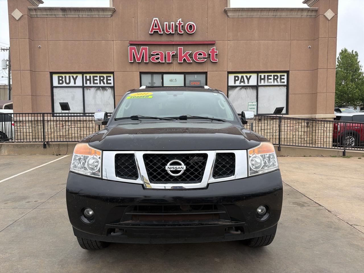 Nissan Armada 4WD 4dr Platinum 2011