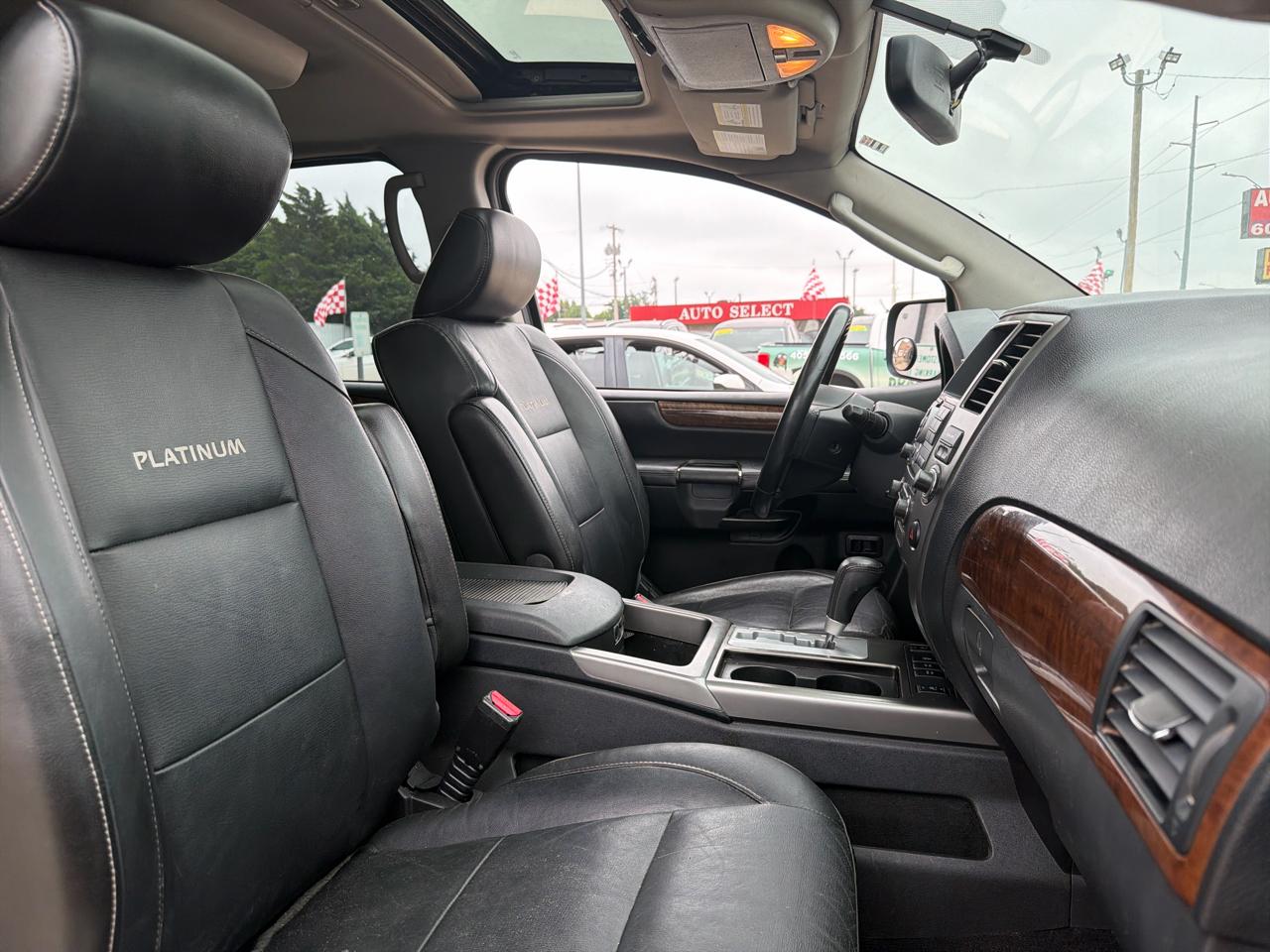 Nissan Armada 4WD 4dr Platinum 2011