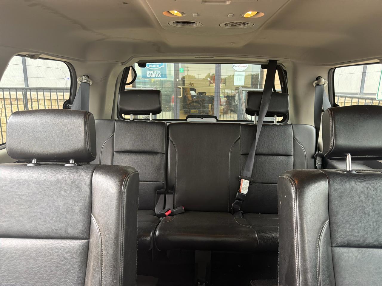 Nissan Armada 4WD 4dr Platinum 2011