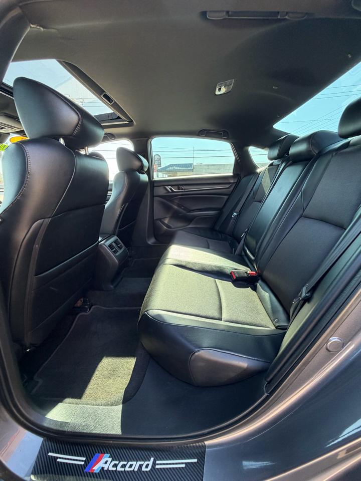 Honda Accord Sedan Sport 2.0T Auto 2018