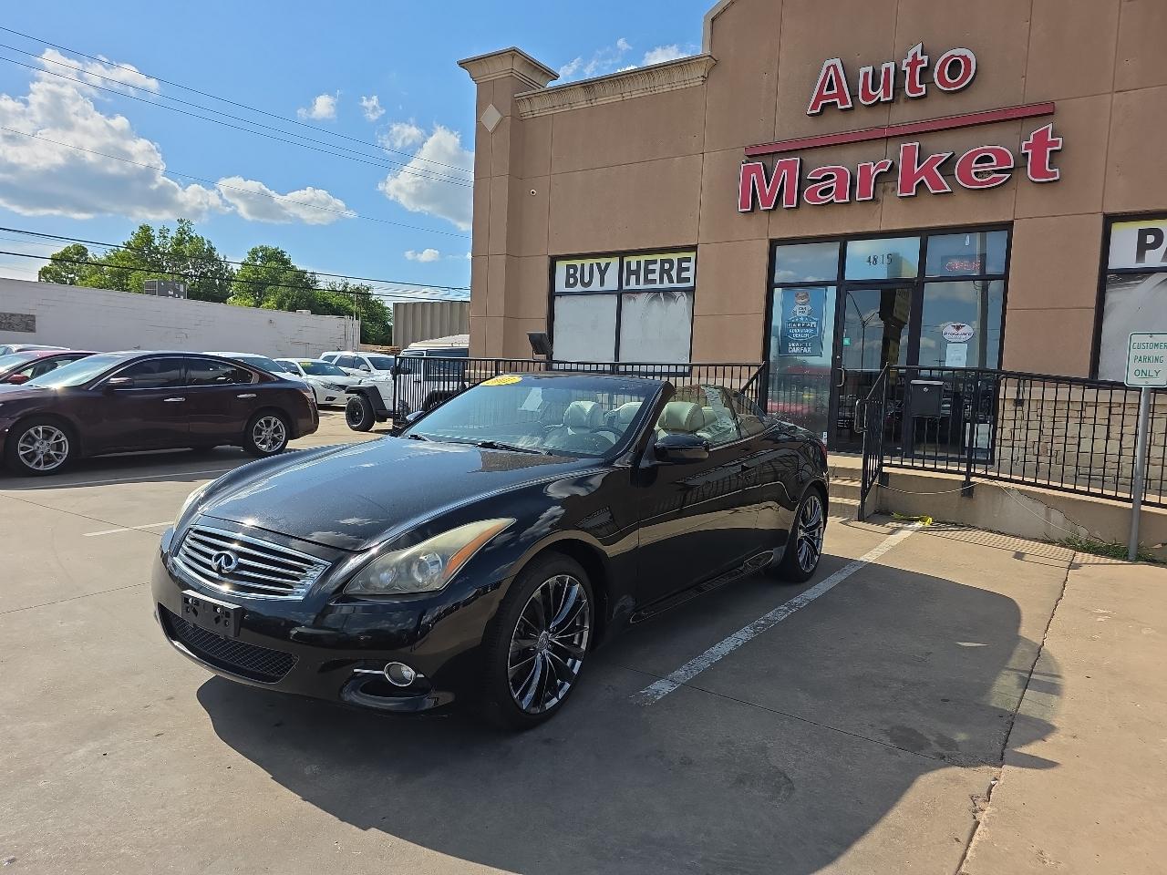 Infiniti G37 Convertible 2dr Base 2011