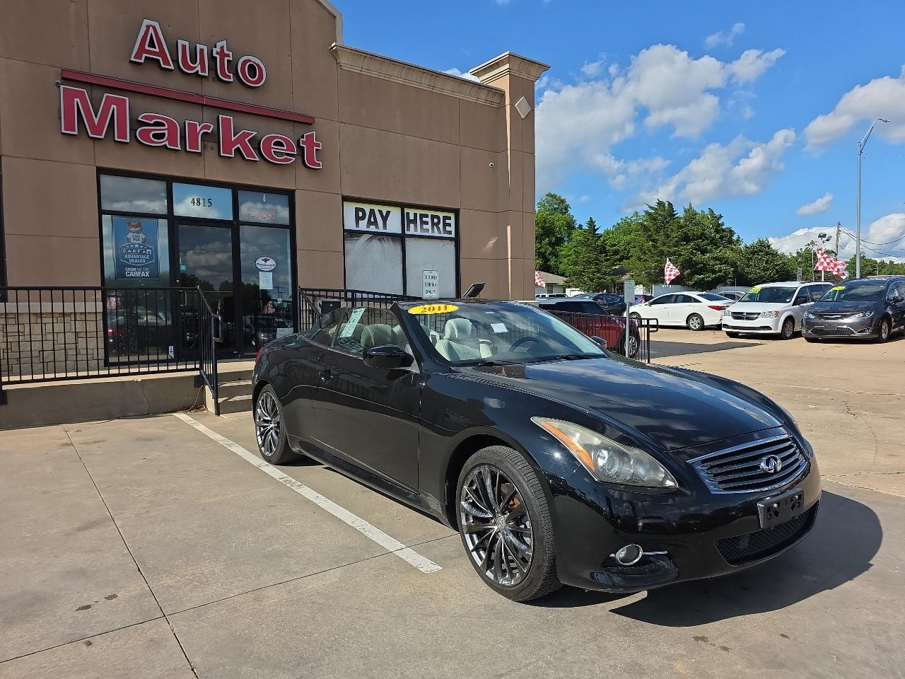 Infiniti G37 Convertible 2dr Base 2011