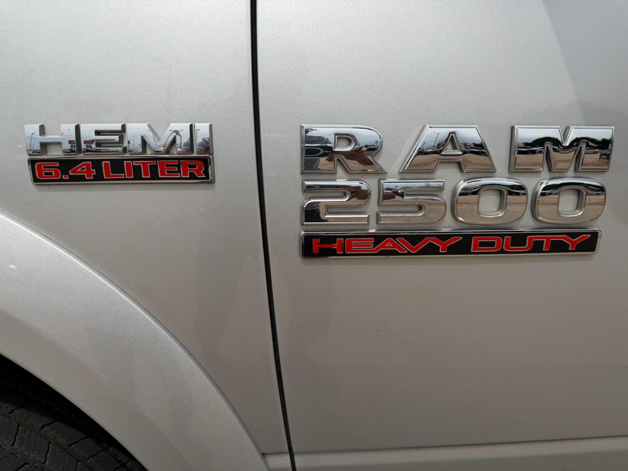RAM 2500 4WD Crew Cab 149" Longhorn Limited 2014