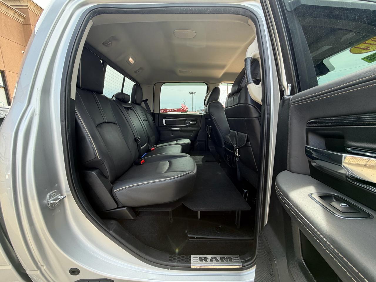 RAM 2500 4WD Crew Cab 149" Longhorn Limited 2014