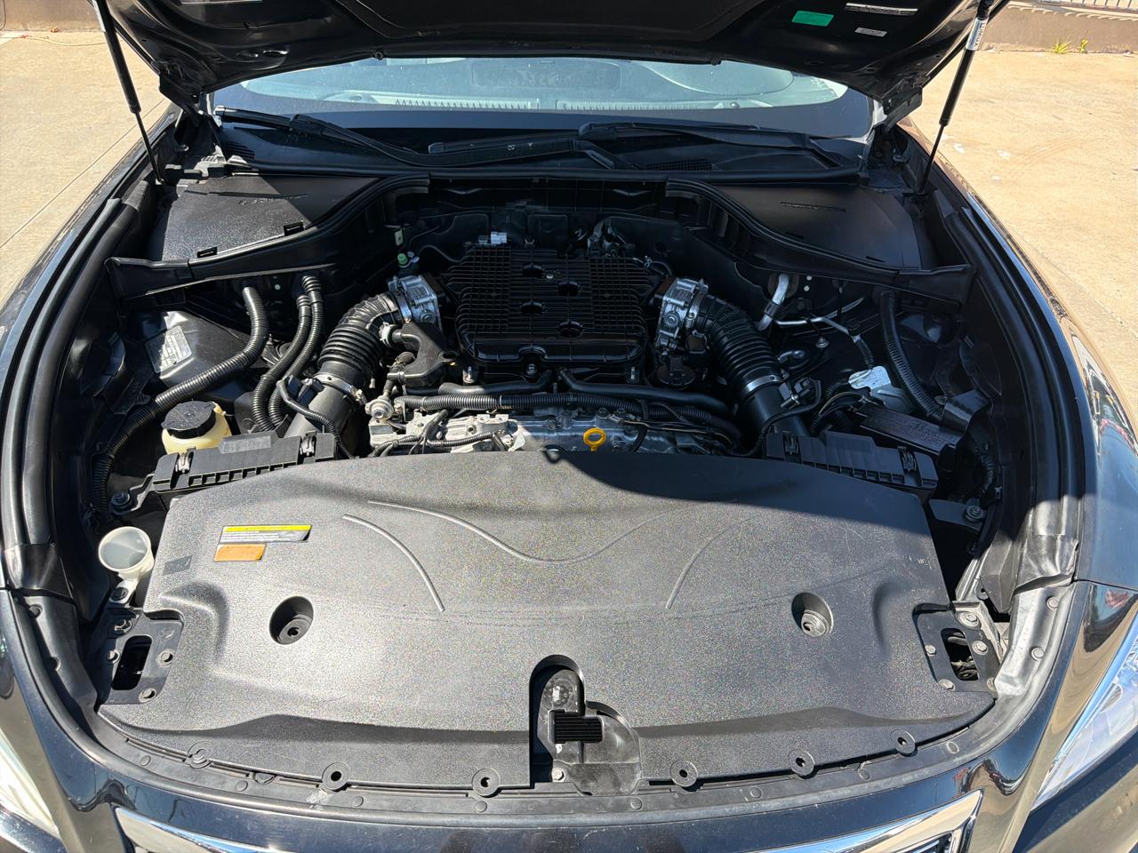 Infiniti M37 4dr Sdn RWD 2011
