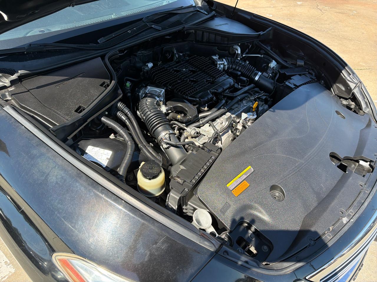 Infiniti M37 4dr Sdn RWD 2011