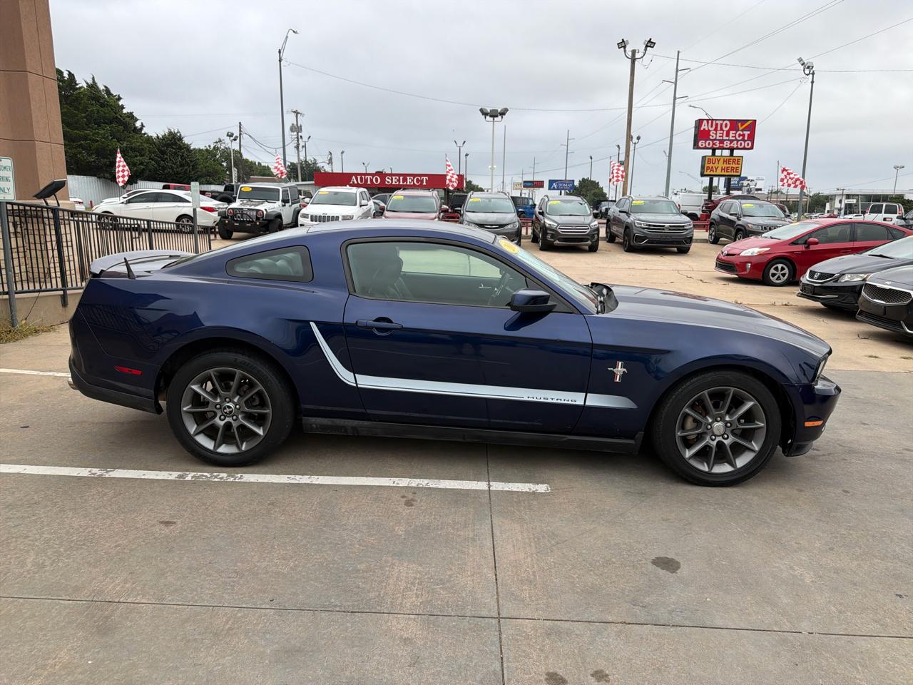 Ford Mustang 2dr Cpe V6 2010