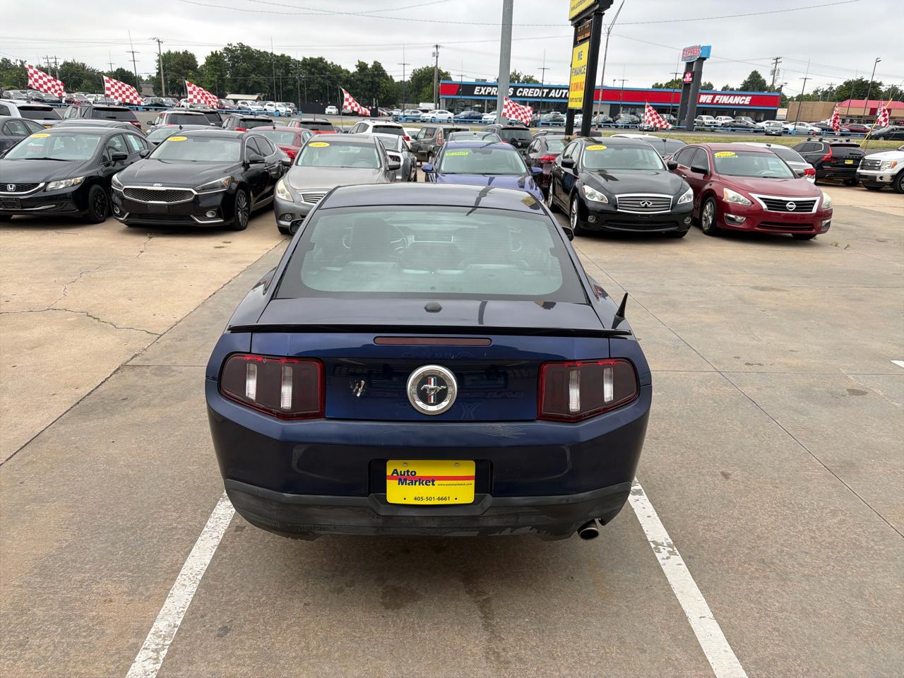 Ford Mustang 2dr Cpe V6 2010