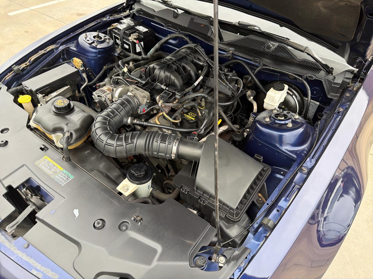 Ford Mustang 2dr Cpe V6 2010