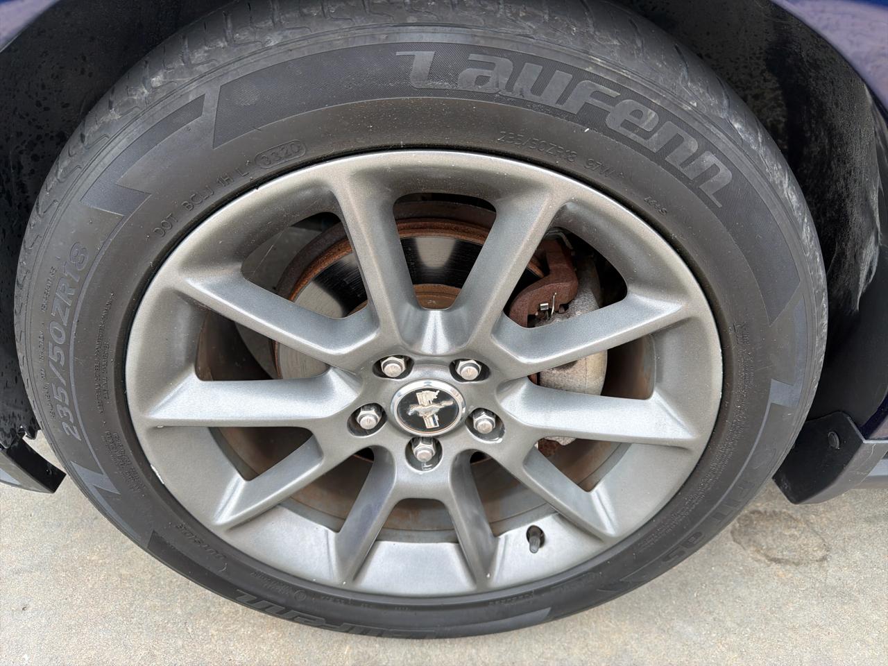 Ford Mustang 2dr Cpe V6 2010