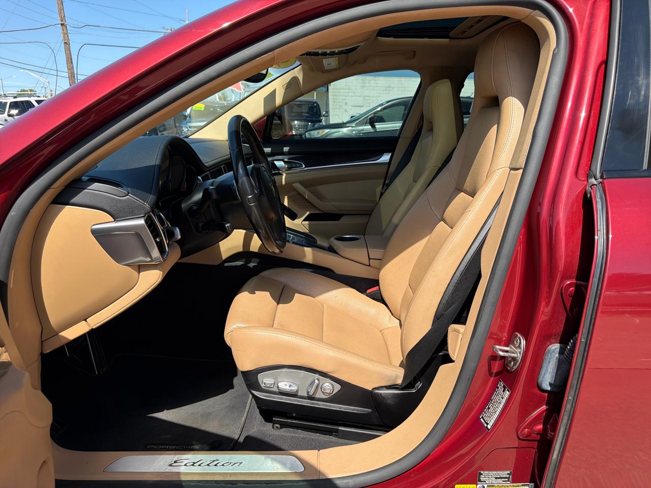 Porsche Panamera 4dr HB 4 2016