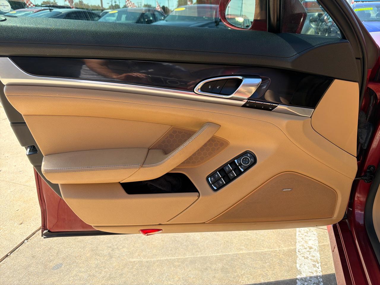 Porsche Panamera 4dr HB 4 2016