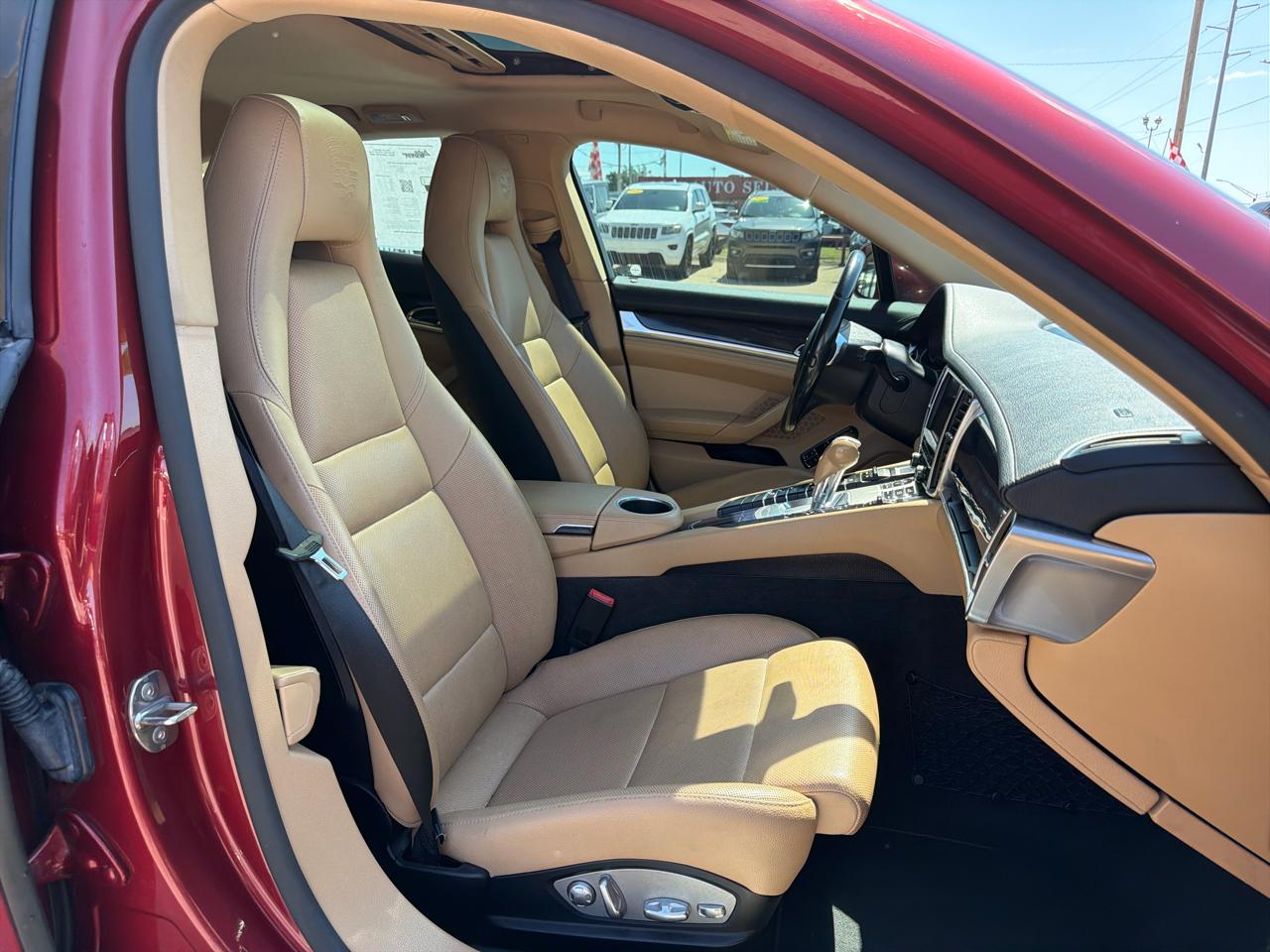 Porsche Panamera 4dr HB 4 2016