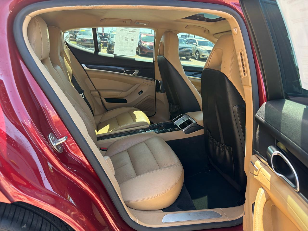 Porsche Panamera 4dr HB 4 2016