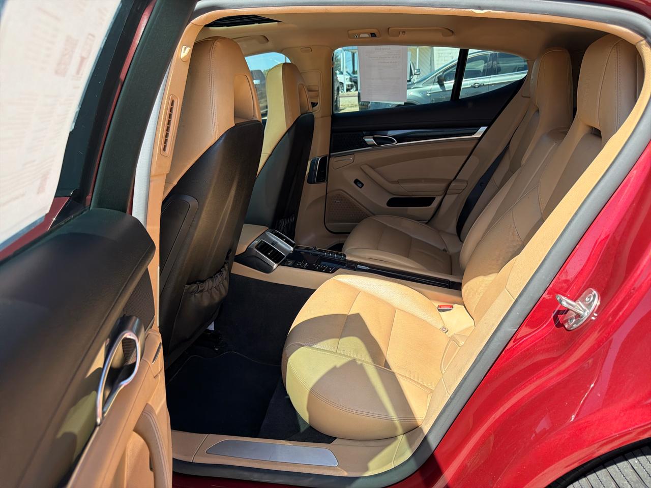 Porsche Panamera 4dr HB 4 2016