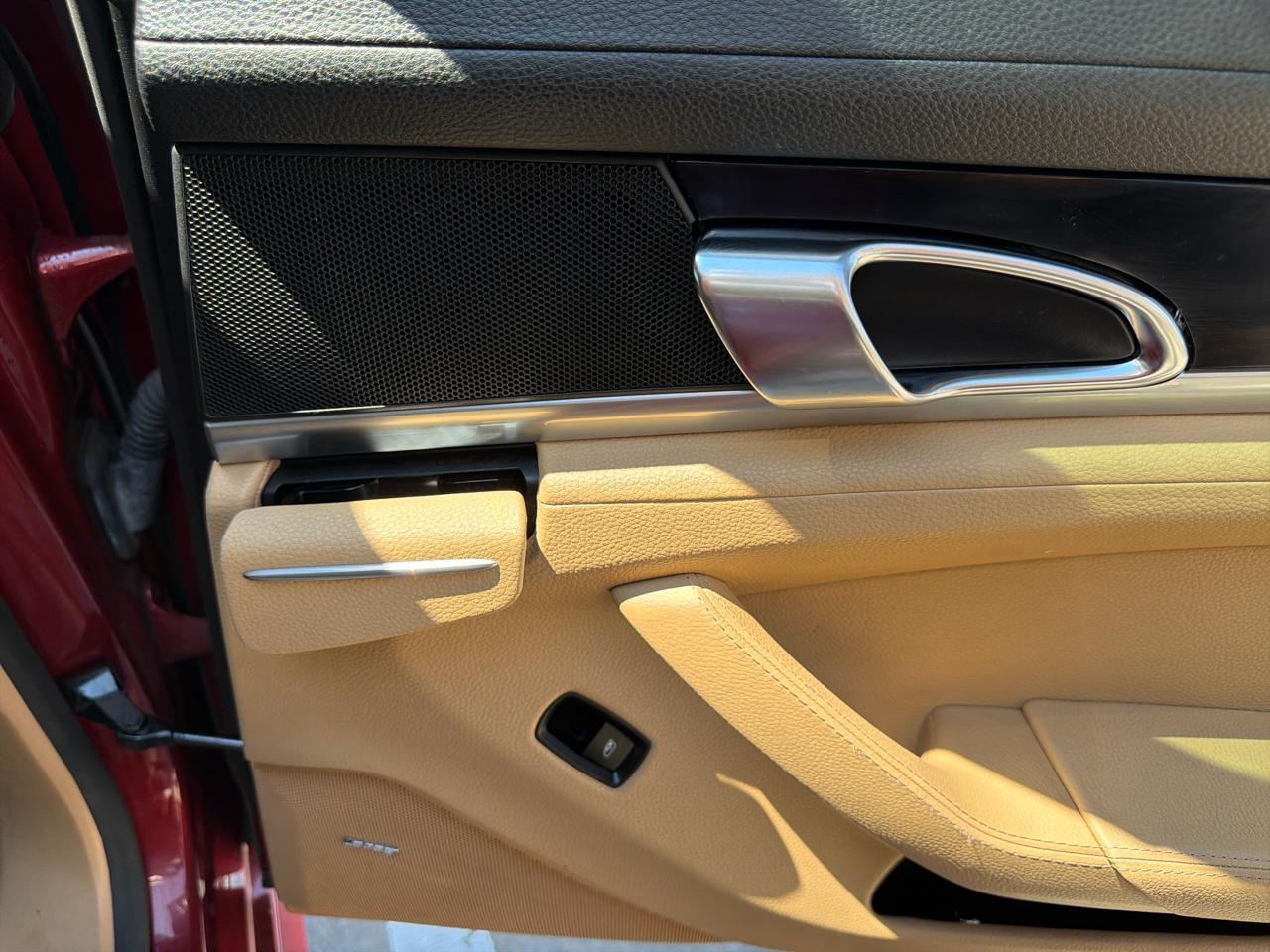 Porsche Panamera 4dr HB 4 2016