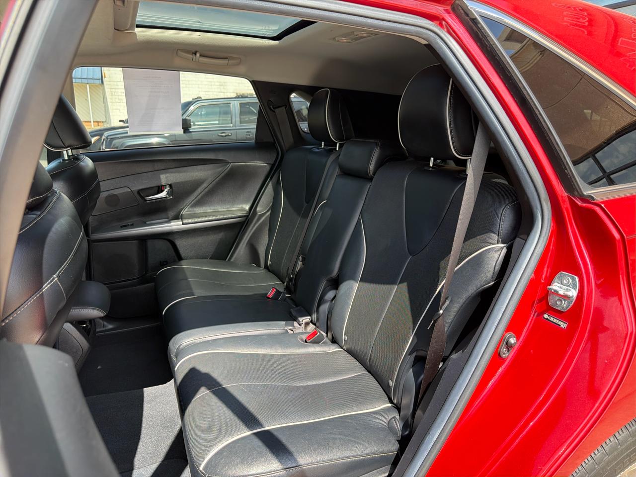Toyota Venza 4dr Wgn V6 AWD Limited (Natl) 2014