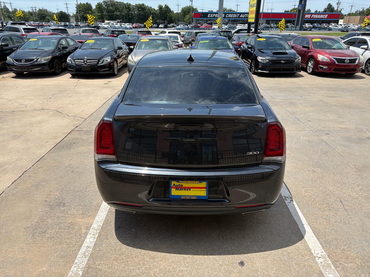 Chrysler 300 Touring RWD 2018