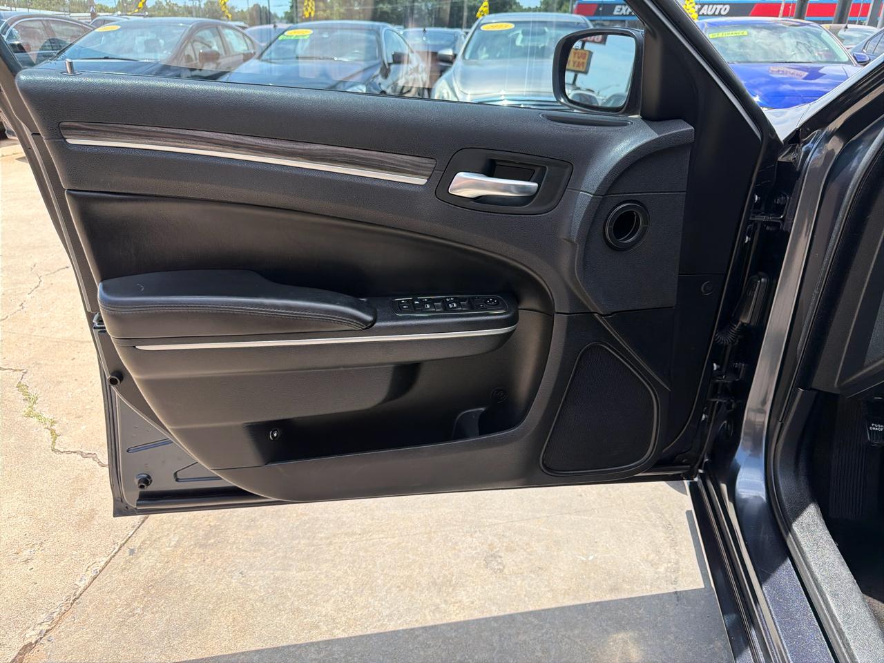 Chrysler 300 Touring RWD 2018