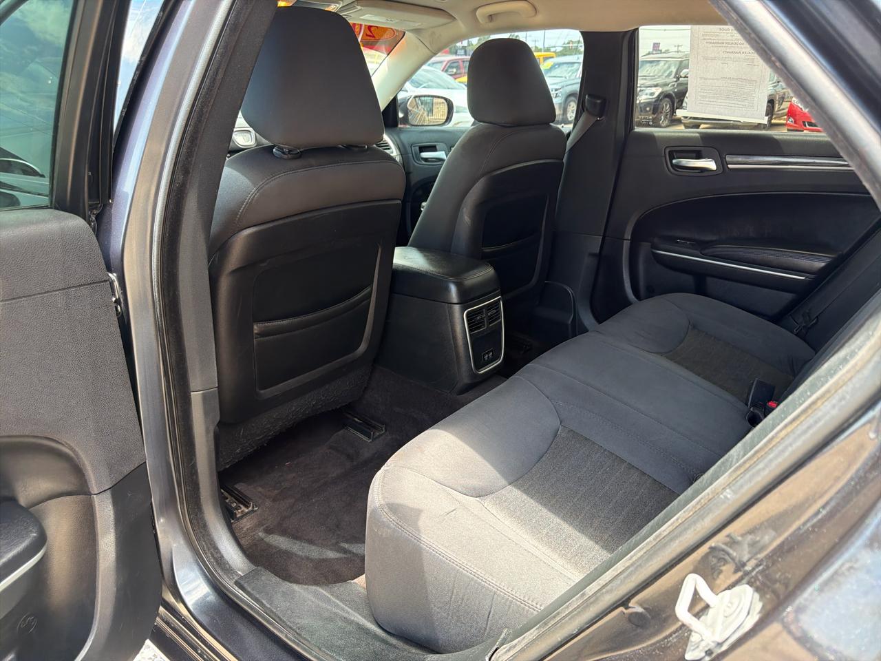 Chrysler 300 Touring RWD 2018