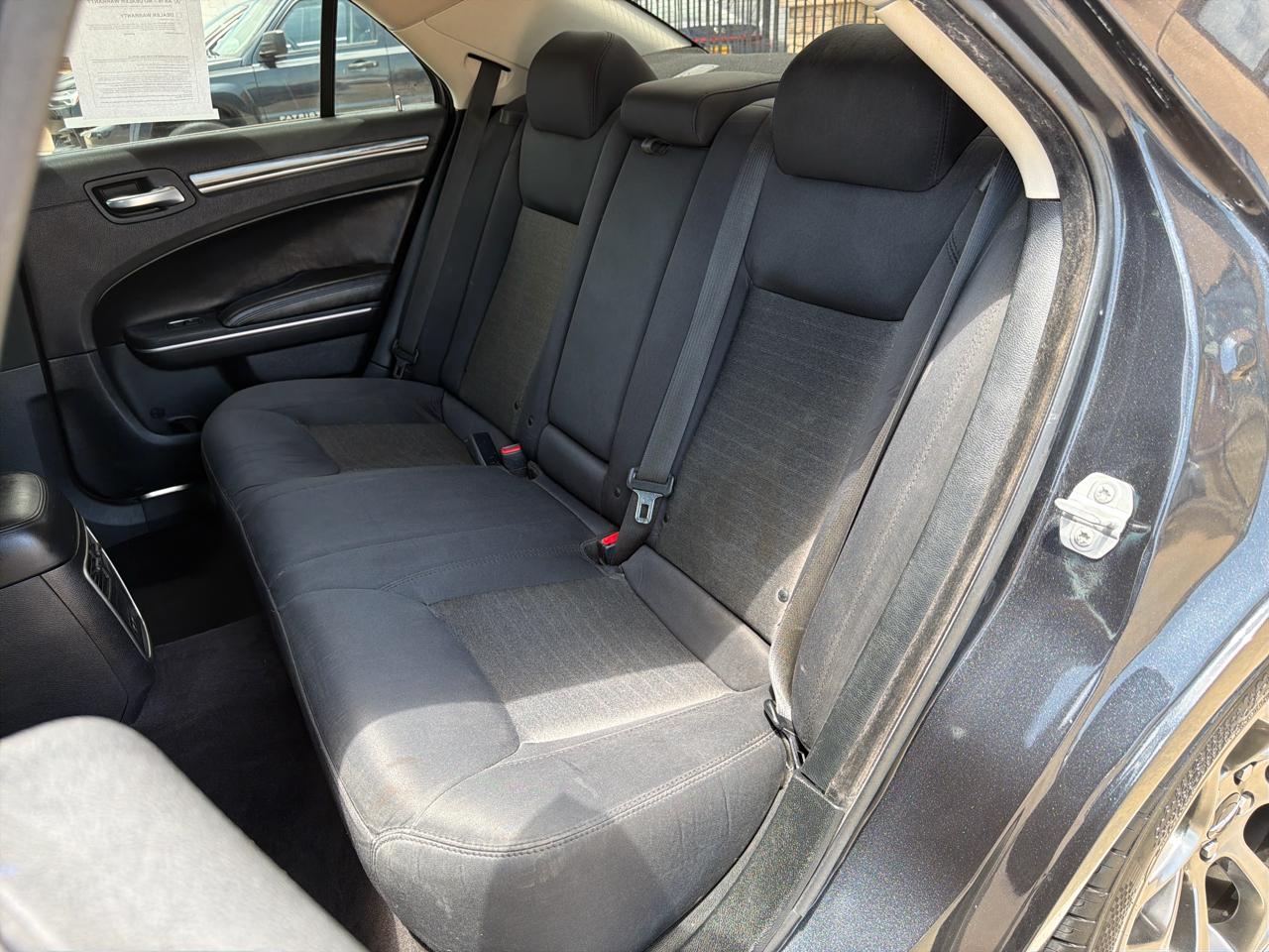 Chrysler 300 Touring RWD 2018