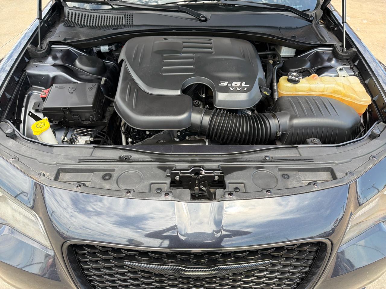 Chrysler 300 Touring RWD 2018