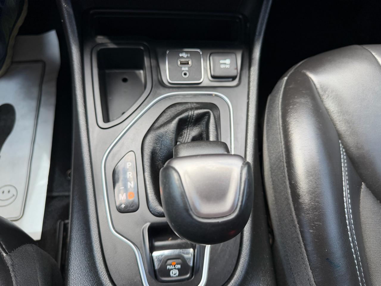 Jeep Cherokee Latitude Plus FWD 2019