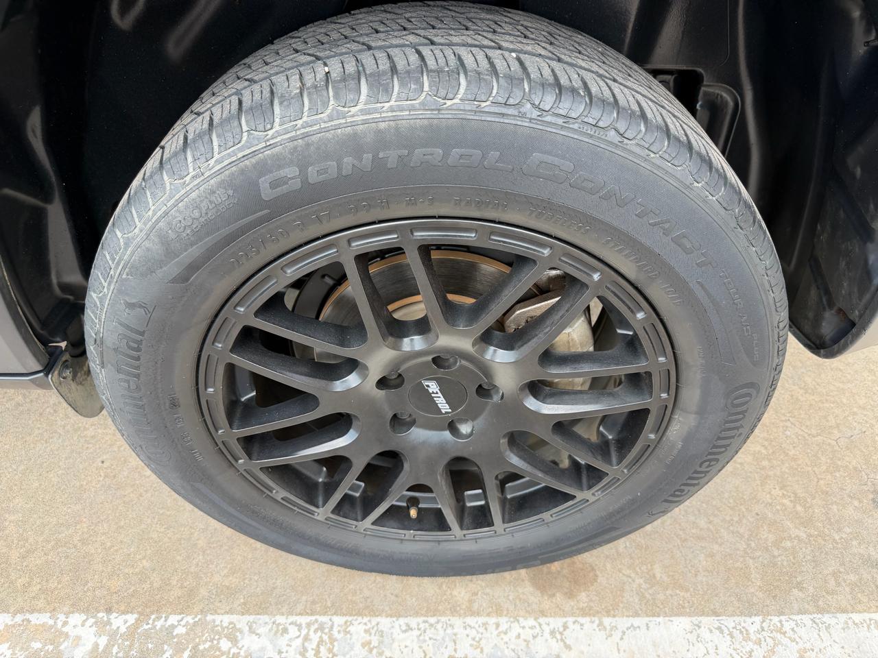 Jeep Cherokee Latitude Plus FWD 2019