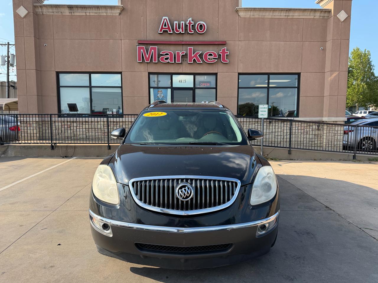 Buick Enclave AWD 4dr Leather 2012