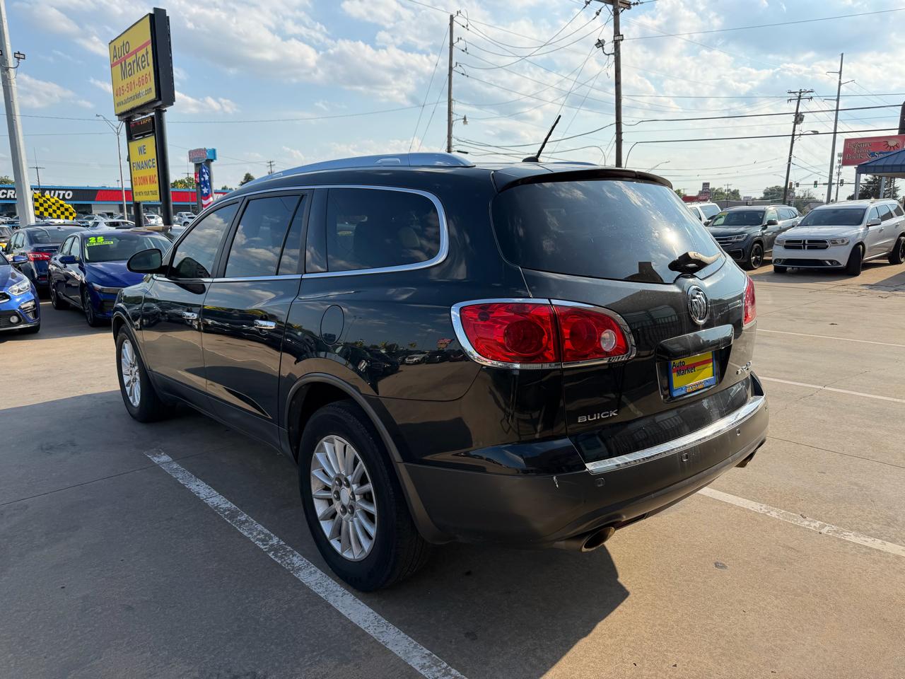 Buick Enclave AWD 4dr Leather 2012