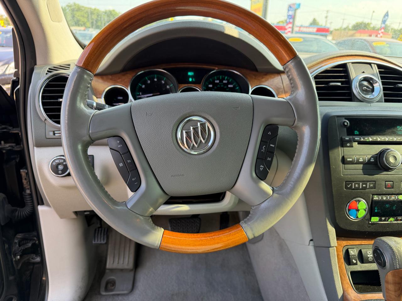 Buick Enclave AWD 4dr Leather 2012
