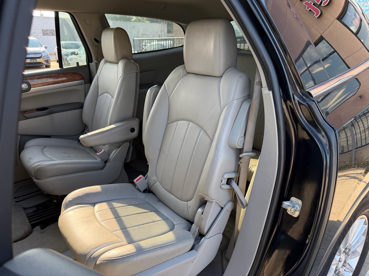 Buick Enclave AWD 4dr Leather 2012