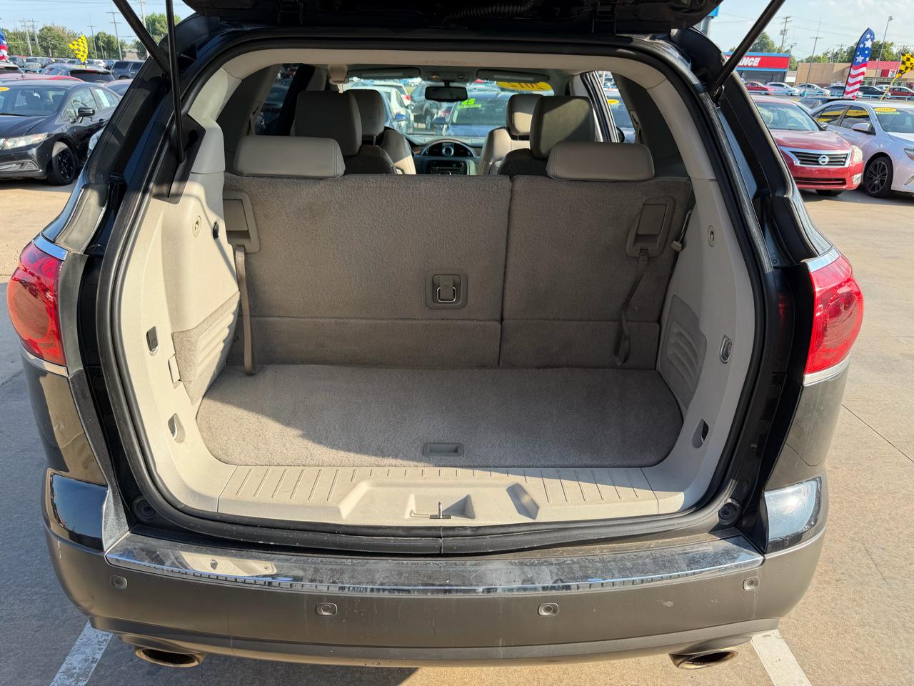 Buick Enclave AWD 4dr Leather 2012