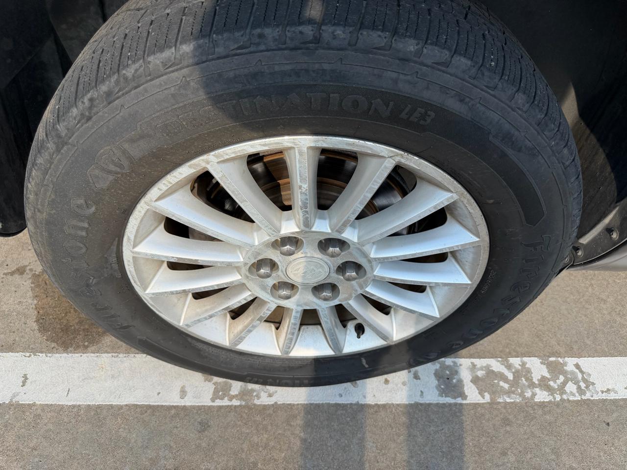 Buick Enclave AWD 4dr Leather 2012